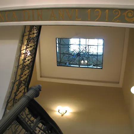 Atrium Hotel Ateneu City Center-3